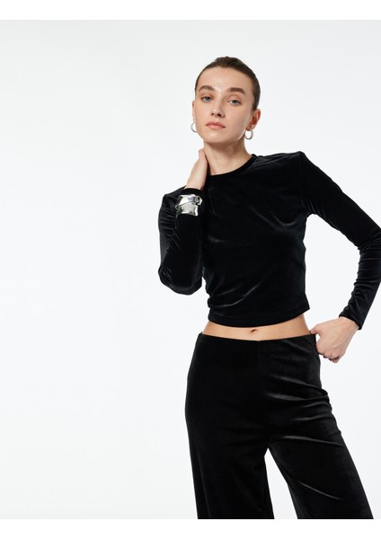 Uzun Kollu Bisiklet Yaka Slim Fit Kadife Crop Tişört