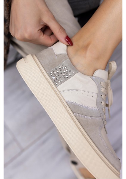 Zero Kadın Bej Gercek Deri Taş Detayli Deri Sneaker