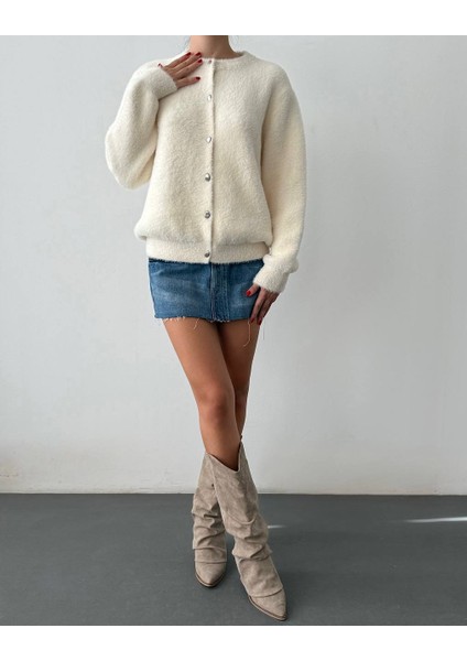 Kadın Bisiklet Yaka Gümüş Çıtçıtlı Yumoş Hırka