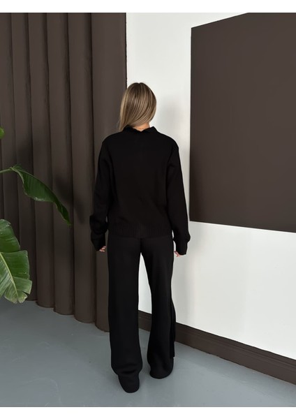 Omuz Yaprak Detaylı Rahat Triko Takım fiyatları