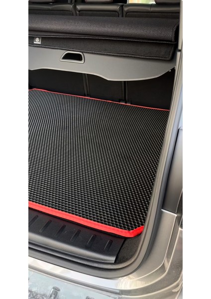 Mercedes Eqb Uyumlu Araç Özel Kesim Bagaj Havuzu