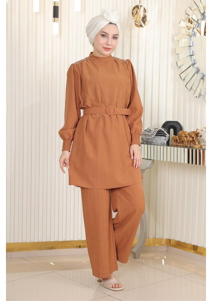 Taş Detaylı Kemerli Takım Taba MSW19104-4