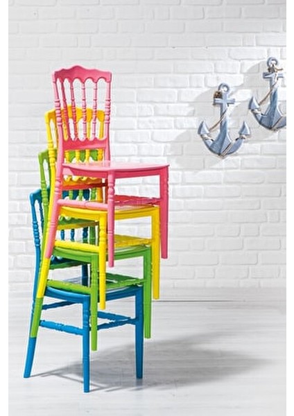 Miray Renkli Sandalye Seti 4 Adet Klasik Tasarım Plastik Malzeme ile fiyatları