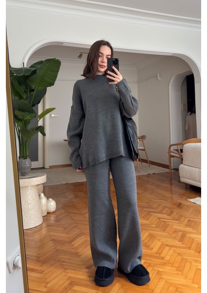 Basic Bisiklet Yaka Triko Takım- Gri