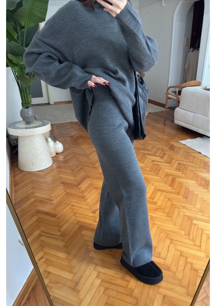 Basic Bisiklet Yaka Triko Takım- Gri indirimleri