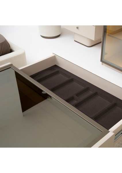 Lumera Giyinme Odası Takımı