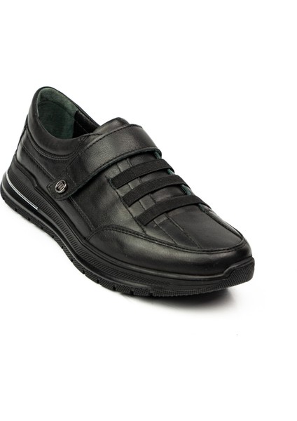 058 Siyah Deri Günlük Kadın Ayakkabı