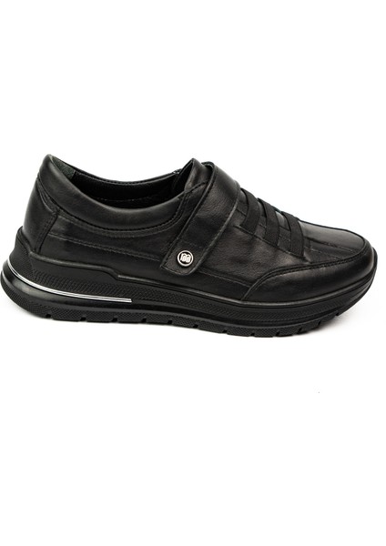 058 Siyah Deri Günlük Kadın Ayakkabı fiyatları