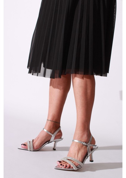 Idil Gümüş Taşlı Kırışık Rugan Kadın Topuklu