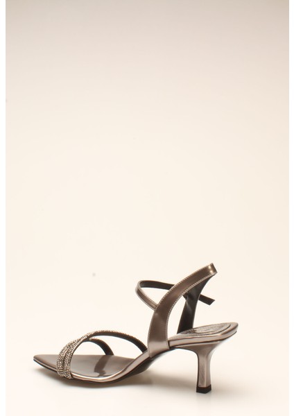 Idil Platin Rugan Taşlı Kadın Topuklu fırsatları