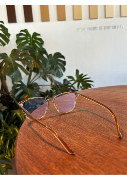 Elanor Cat Eye Açık Kahvernegi Saydam Esnek Köşeli Çekik Mavi Işık Korumalı Gözlük modelleri