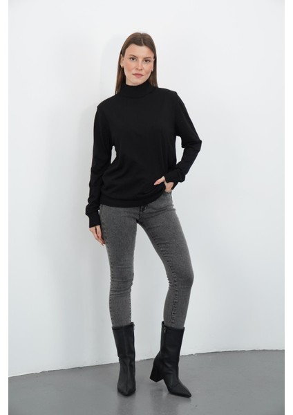 Yarım Balıkçı Yaka Triko-Siyah fiyatları