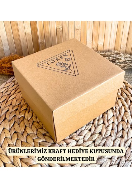 Pastel Harf Tasarımlı Öğretmenler Günü Hediye Kutusu – Isme Özel Kupa modelleri