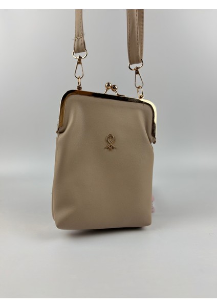 Kadın Suni Deri Krem Metal Çerçeveli Vintage Mini Boy El Çantası fırsatları