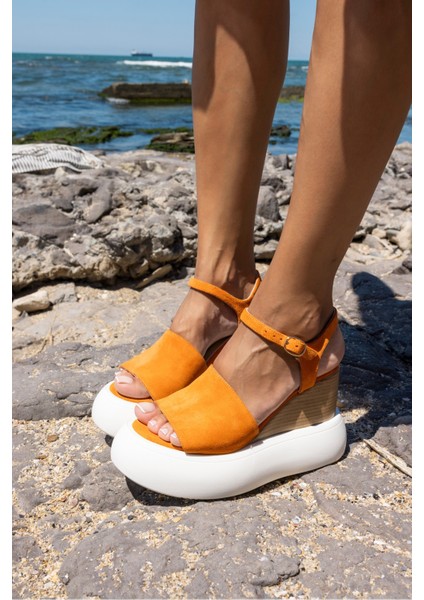 Nelly Kadin Bej Gercek Deri Suet Platform Topuklu Sandalet