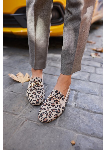 Geola Kadın Bej Leopar Gercek Deri Tokalı Babet modelleri