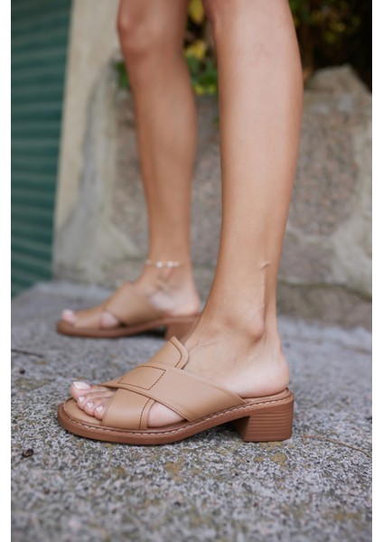 Rapida Kadın Siyah Gercek Deri Terlik