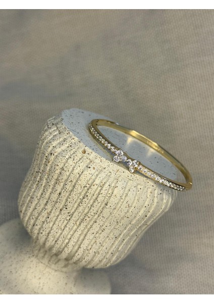 14 Ayar Altın Kaplama Renginde Fiyonk Zirkon Taşlı Kelepçe Model modelleri