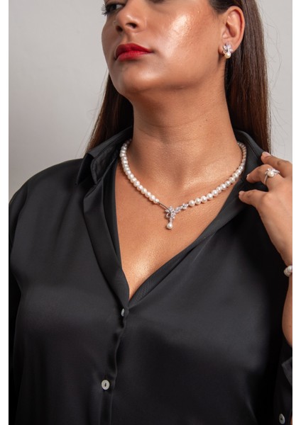 Çiçekli Model 925 Ayar Gümüş Rodyum (Beyaz Altın) Kaplama Gerçek Inci Set