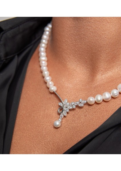 Çiçekli Model 925 Ayar Gümüş Rodyum (Beyaz Altın) Kaplama Gerçek Inci Set