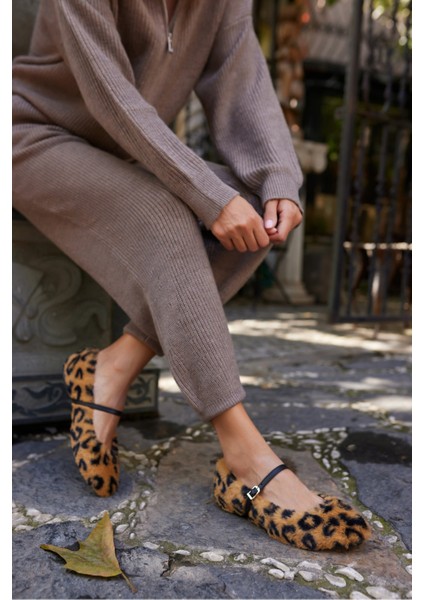 Armonia Kadın Leopar Tuylu Babet