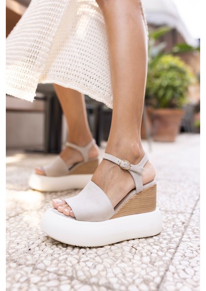 Nelly Kadin Bej Gercek Deri Suet Platform Topuklu Sandalet