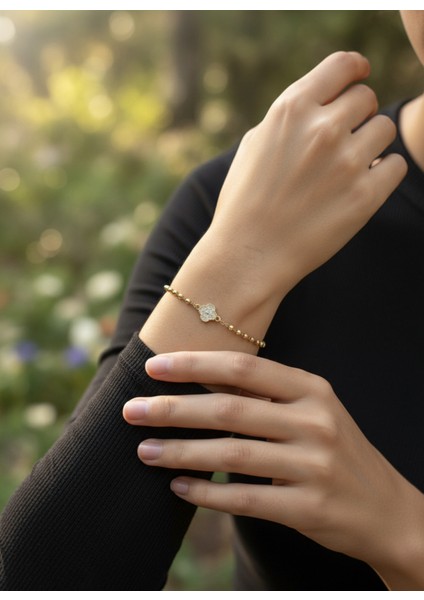 Taş Detaylı Yonca Model Çelik Bileklik Vıp Seri