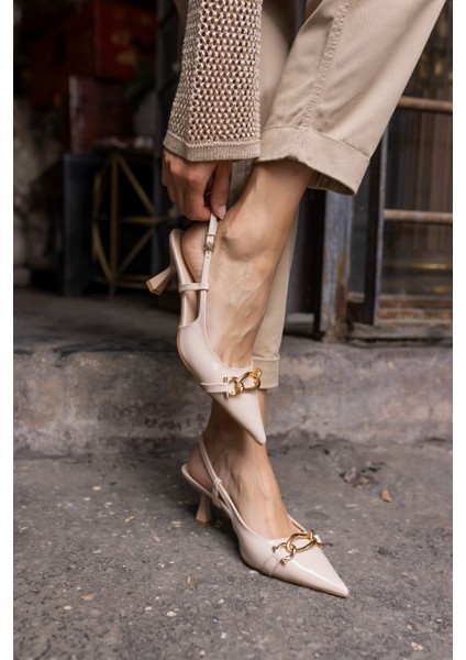 Jerry Kadin Bej Rugan Metal Toka Mini Topuklu Ayakkabi