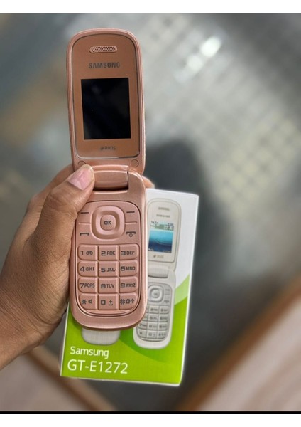 E1270 Rose Gold Samsng Kapaklı Tuşlu Telefonu fiyatları
