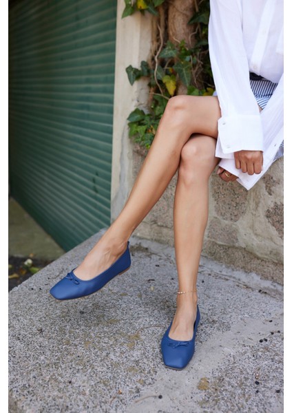 Astra Kadın Kot Mavi Gercek Deri Babet fiyatları