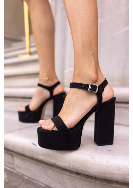 Jacli Kadin Siyah Simli Platform Detayli Tek Bant Sandalet modelleri