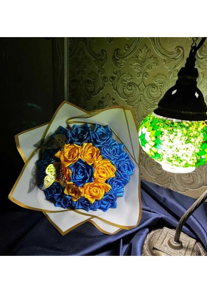 Sarı Lacivert Gül Bukleti