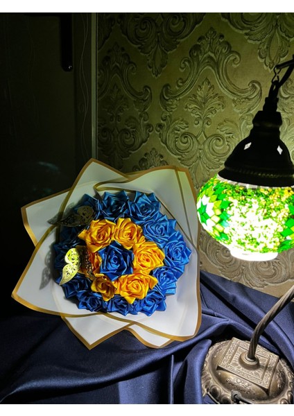 Sarı Lacivert Gül Bukleti modelleri