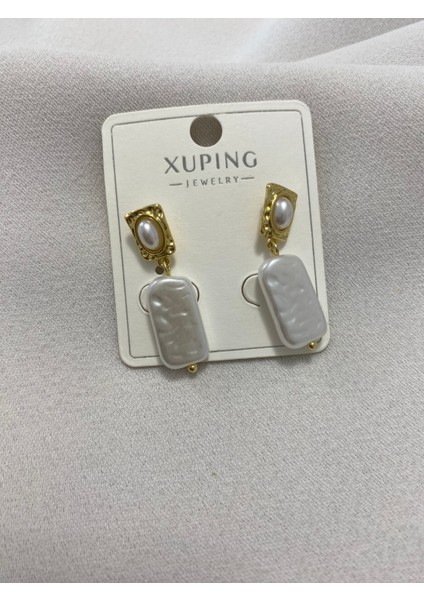 Xuping küpe 14K Altın Kaplama Hediyelik Suya Dayanıklı Kadın Küpe Gold Beyaz Inci Görünümlü Sallantılı Şık ve Modern Zarif Parlak Görünüm Minimal Gold Günlük Kullanım Için Ideal