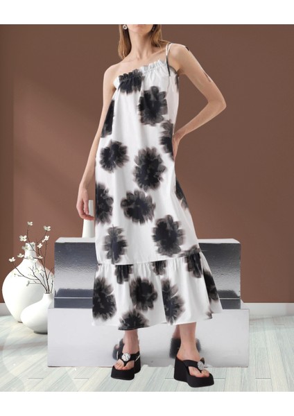 xint Kadın Beyaz Omuz Dekolteli Oversize Midi Boy Elbise