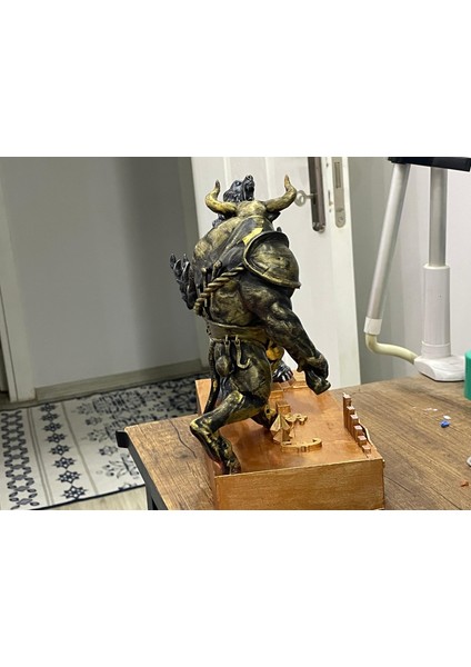 Kişiye Özel Tasarım Borsa Tutkunlarına Masa Figürü Boğa ve Ayı