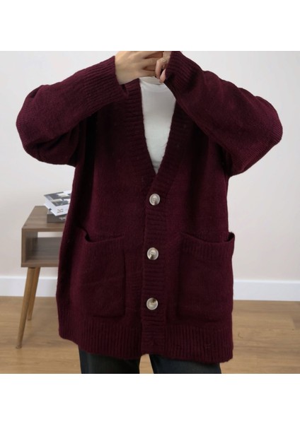 Cep Detaylı Düğmeli Triko Hırka