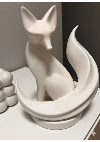Zarif Tilki Heykeli 3D Baskı 15 cm
