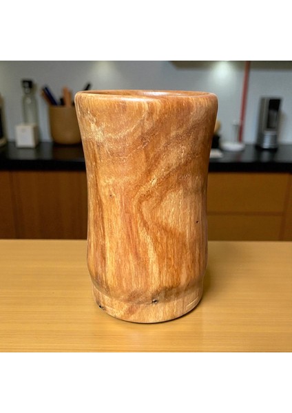 🌸✨ El Yapımı Erik Ağacından Ahşap Kalemlik fırsatları