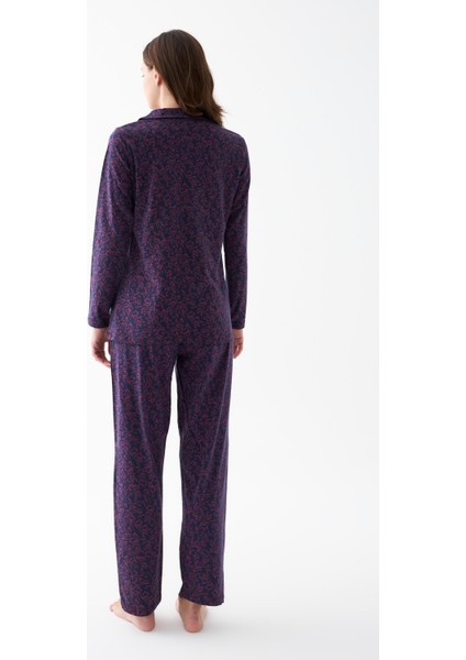 Kadın Lacivert Düğmeli Yaka Detaylı Desenli Pamuklu Pijama Takımı indirimleri