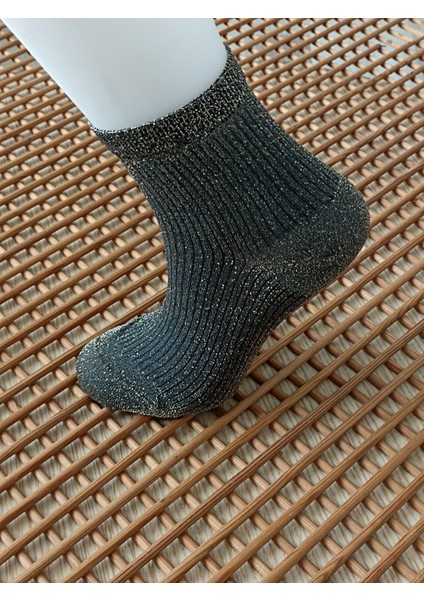 Simli Dikişsiz Burun 6'lı Kadın Çorap modelleri