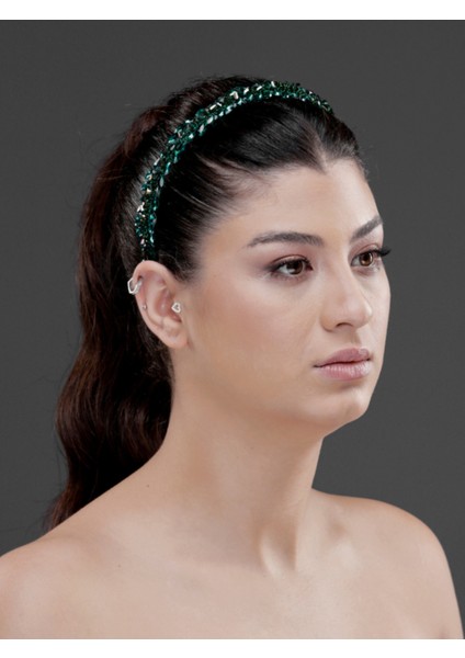 Kristal Taşlı Zarif Taç – Özel Gün, Nişan, Kına ve Gelin Saç Aksesuarı