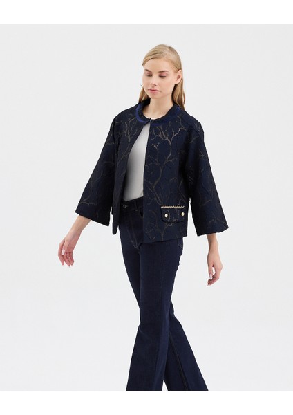 Kadın Jakar Desenli Truvakor Kol Yuvarlak Yaka Ceket fırsatları