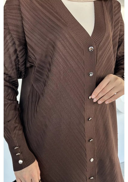 Desenli Ön Düğmeli Tesettür Triko Hırka (M-L-Xl Uyumludur) P-00018882 fırsatları