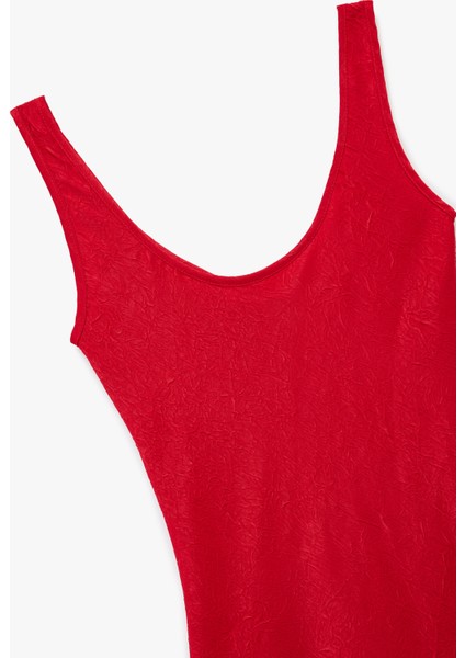 Slim Fit Kolsuz U Yaka Kalın Askılı Uzun Saten Elbise indirimleri