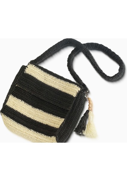 El Örmesi Kadın Çanta – Tamamen El Yapımı, Modern ve Şık Tasarım, Gündelik ve Özel Günlere Uygun