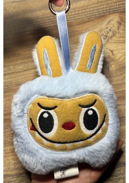 Labubu Peluş Anahtarlık (15cm*20cm) ve Sticker Seti fiyatları