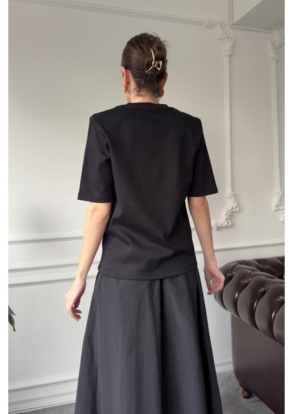 Omuz Vatkalı Premium Tshirt- Siyah