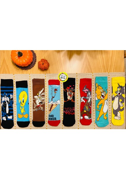 8'li Çizgi Film Kahramnlar Desenli Renkli ve Pamuklu Çorap