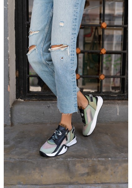 Mojca Kadin Yeşil File Detay Sneakers fırsatları